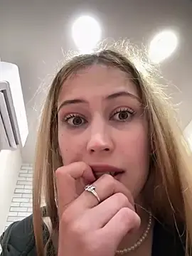Stripchat Best live sex cam show of blonde_exe