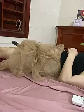 Stripchat Sex Cam of LiLi-Kirix99