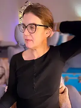 Stripchat Watch Live Sex Cams of MaiseKnox