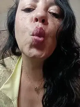 Stripchat Live Sex Cam of EvaRoberts_1