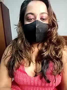 Stripchat Sex Cam of Suger_Lips_99