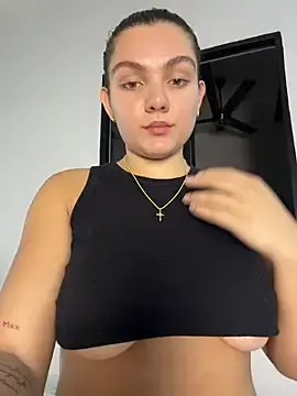 Stripchat Sex Cam of Eva_stark10