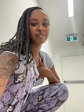 Stripchat Nude Webcam of Your_Paris