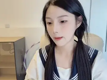 Stripchat Live Sex Cam of holo_love