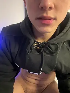 Stripchat Live Sex Cam of lian_fooxx