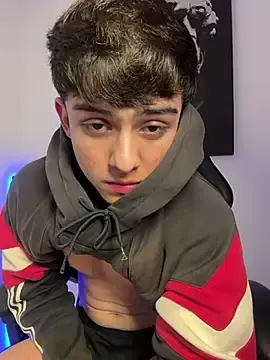 Stripchat Live Sex Cam of lian_fooxx