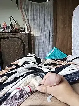 Stripchat Adult Webcam of Edsondsos