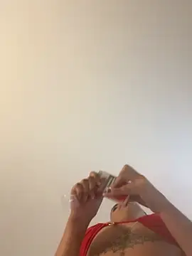 Stripchat Live Sex Cam of PTlatinaa