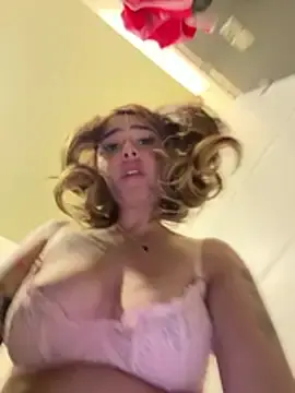Stripchat Adult Webcam of sammbunny