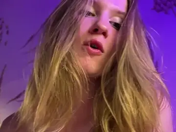 Stripchat Best Webcam of saint_cat25