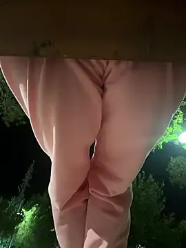 Stripchat Sex Cam of AlyssaFoxx_