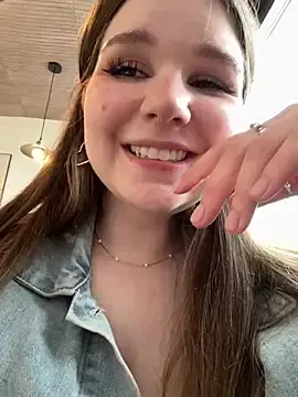 Stripchat Free Live Porn of PumaShyXD