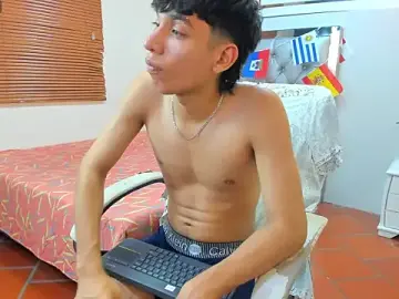 Stripchat Free Porn Cam of Jake_Falcon