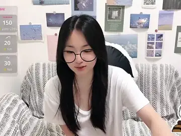 Stripchat Nude Webcam of LiLiYbaby