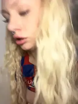 Stripchat Watch Live Sex Cams of DayaFoxy