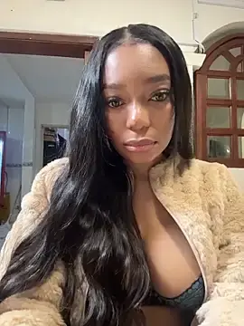 Stripchat Nude Webcam of MiaDiamod