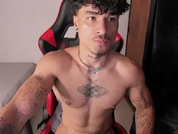 Stripchat Sex Cam of Thomas_Fit1