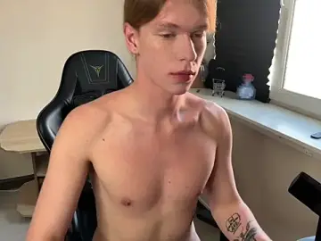 Stripchat Watch Live Sex Cams of carthylovvve