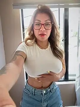 Stripchat Live Sex of DIANITA_1988