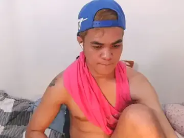 Stripchat Watch Live Sex Cams of Asian_adam
