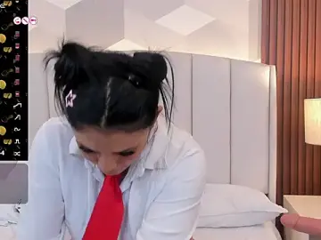 Stripchat Free Live Porn of Mommy_Naughty