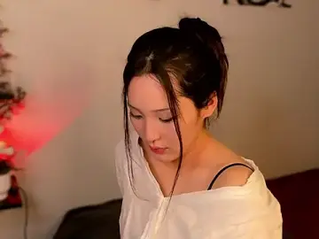 Stripchat Free Porn Cam of Lillie_sunn