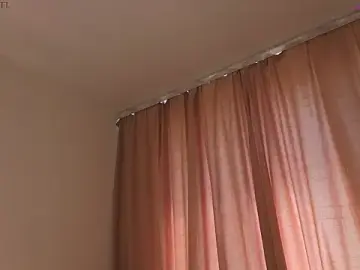 Stripchat Adult Webcam of Milisaaaaa