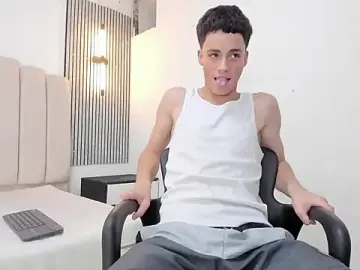 Stripchat Live Sex Cam of Stiven_Cooper2
