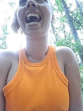 Stripchat Sex Cam of allinqueen