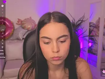 Stripchat Live Sex Cam of Aleejaa__