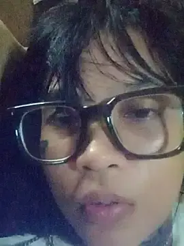 Stripchat Sex Cam of CCashman-MamaO