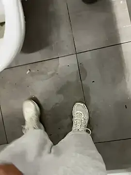 Stripchat Free Porn Cam of Turkishleo
