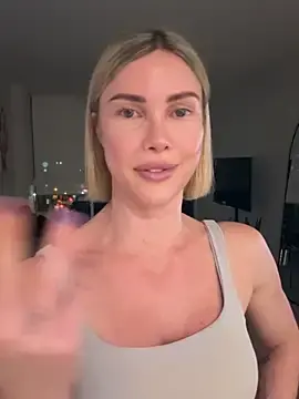 Stripchat Live Sex Cam of raeparks