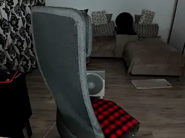 Stripchat Live Porn of Charlotte_Diamonds