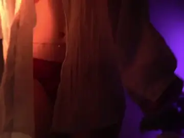 Stripchat Free Live Porn of Hi_my_name_is