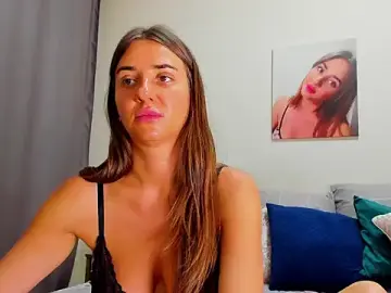 Stripchat Best Webcam of Squishy_Goddess