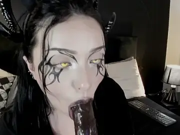 Stripchat Sex Cam of Adeelinee