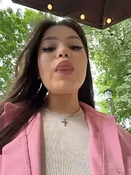 Stripchat Watch Live Sex Cams of Chloe__Moon