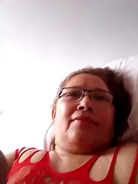 Stripchat Free Live Porn of Cessi50
