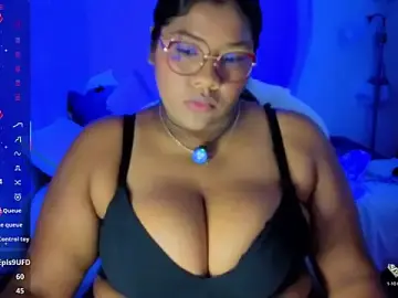 Stripchat Adult Video Chat of paola091