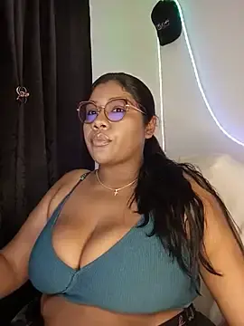 Stripchat Adult Video Chat of paola091