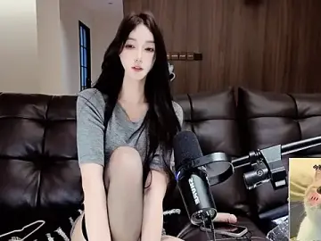 Stripchat Best Webcam of -Aricia-