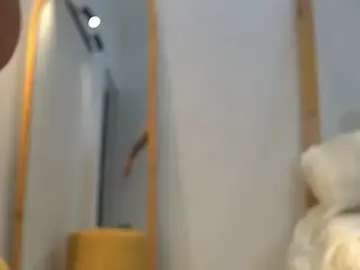 Stripchat Watch Live Sex Cams of Sofhia_cruz