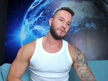Stripchat Live Sex Cam of delessandro_world