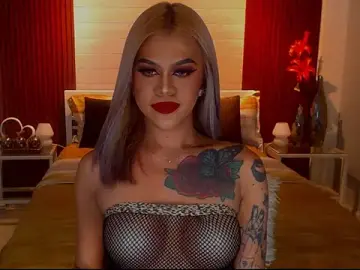 Stripchat Sex Cam of StellaStrong30