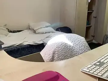 Stripchat Free Porn Cam of coach-karl