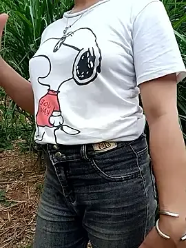 Stripchat Best Webcam of Ama-ra