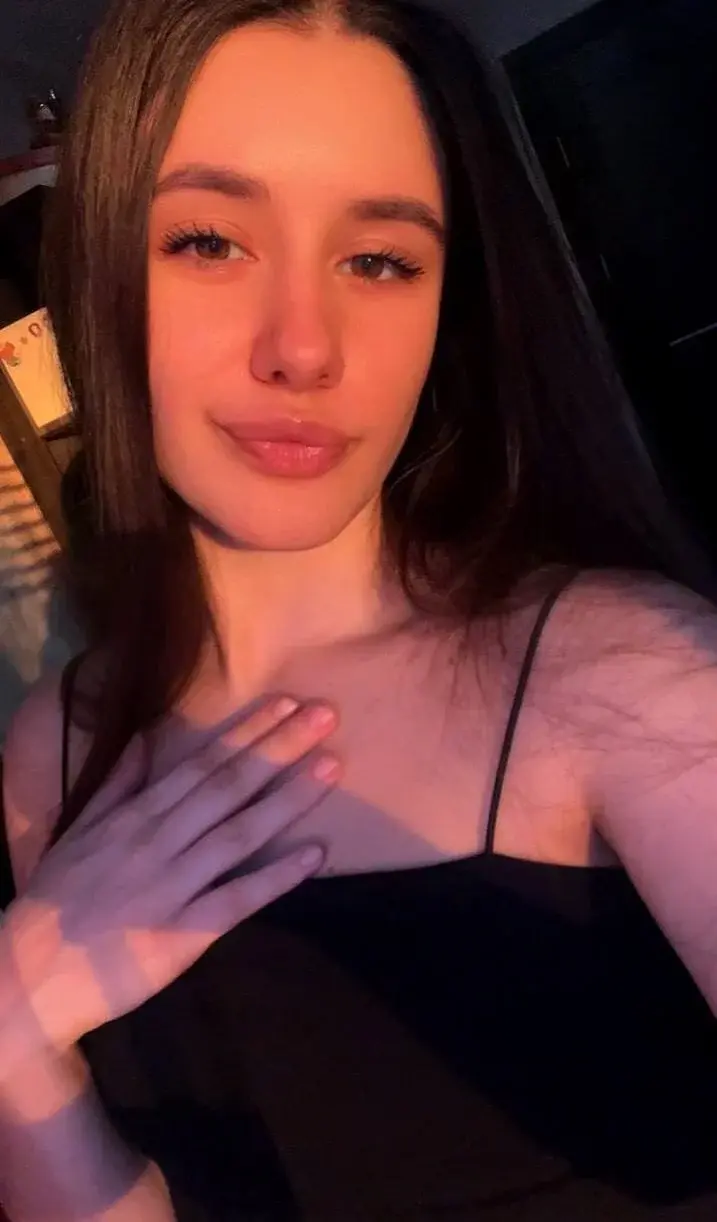 Selena_Mur_