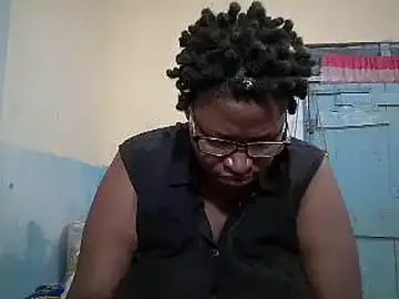 Stripchat Live Sex Cam of sexy_bigboobss