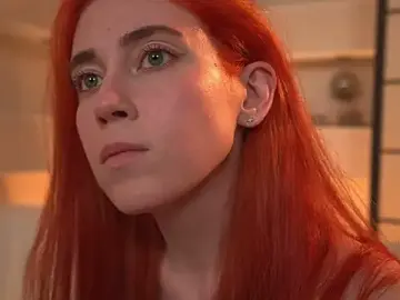 Stripchat Live Sex Cam of Bloom_m